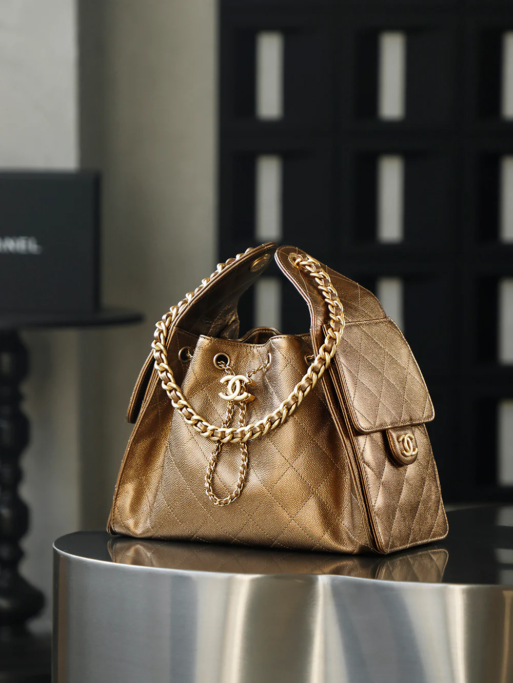 Chanel 25c Hippie Hobo Retro Gold Trumpet Gold Buckle