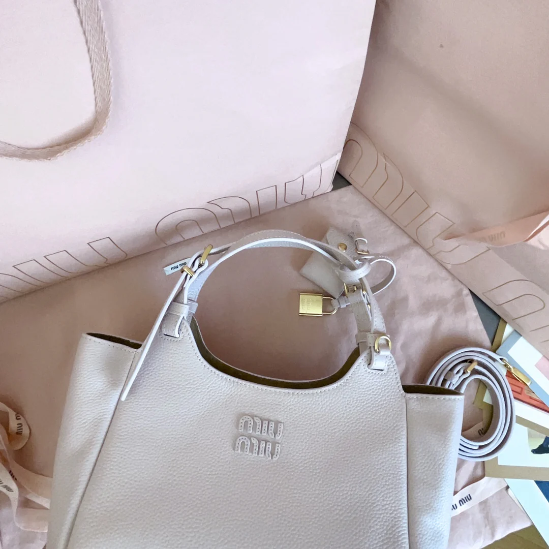 Сумка-тоут Miu Miu 5ba304 — абрикосово-розовая