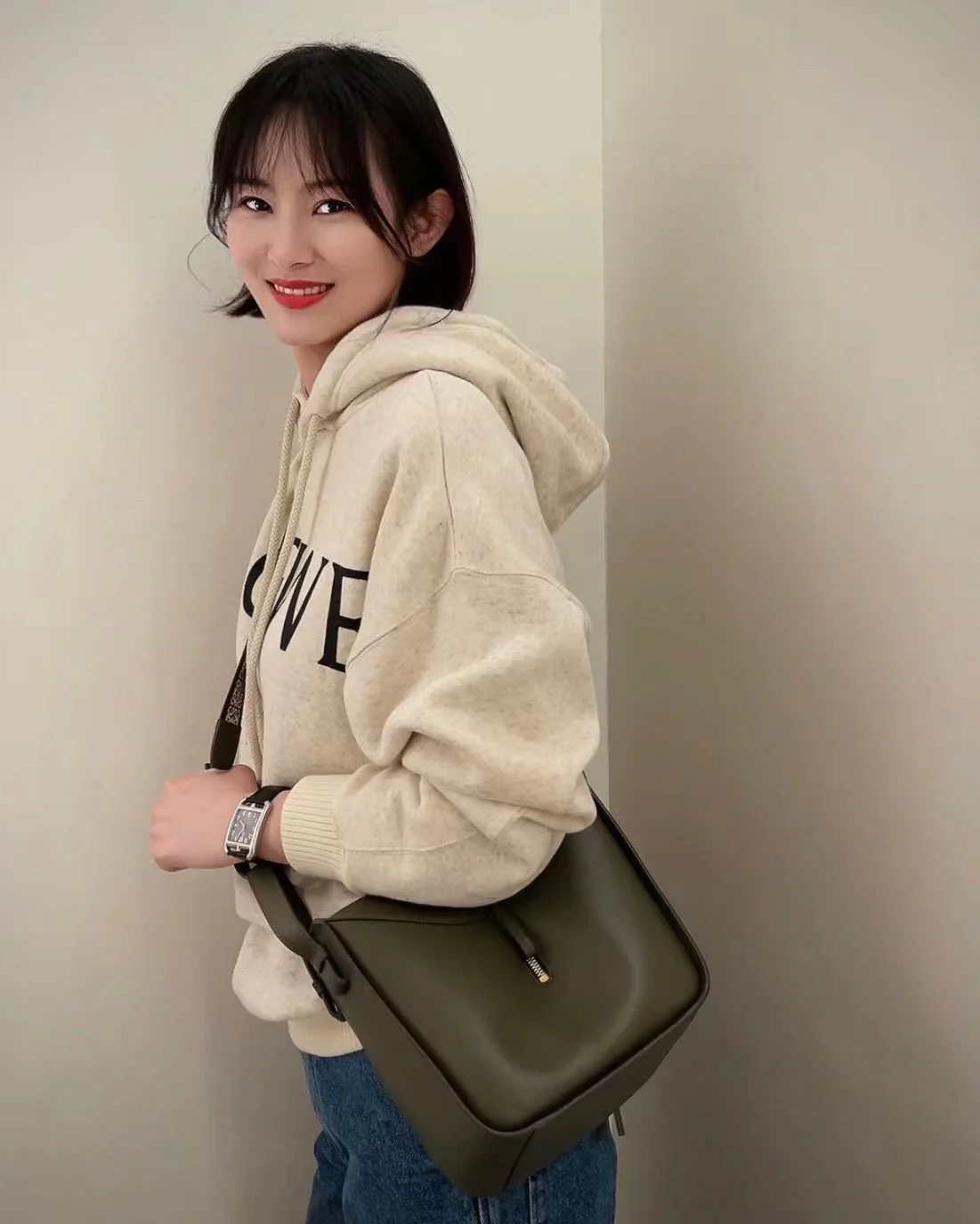 Сумка Loewe Hammock - атласная телячья кожа - маленькая - зеленая