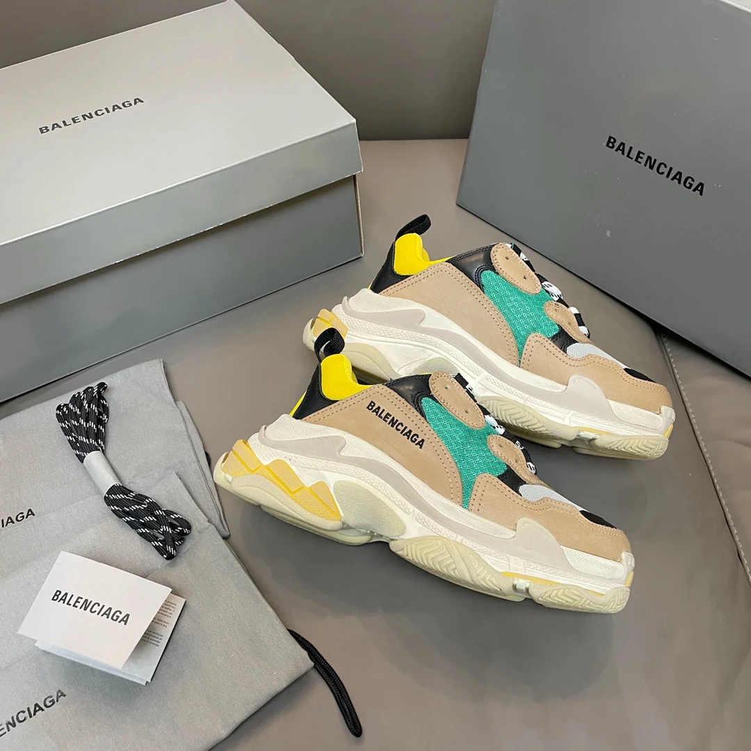Кроссовки Balenciaga Triples Sporty Chunky желто-зеленого цвета