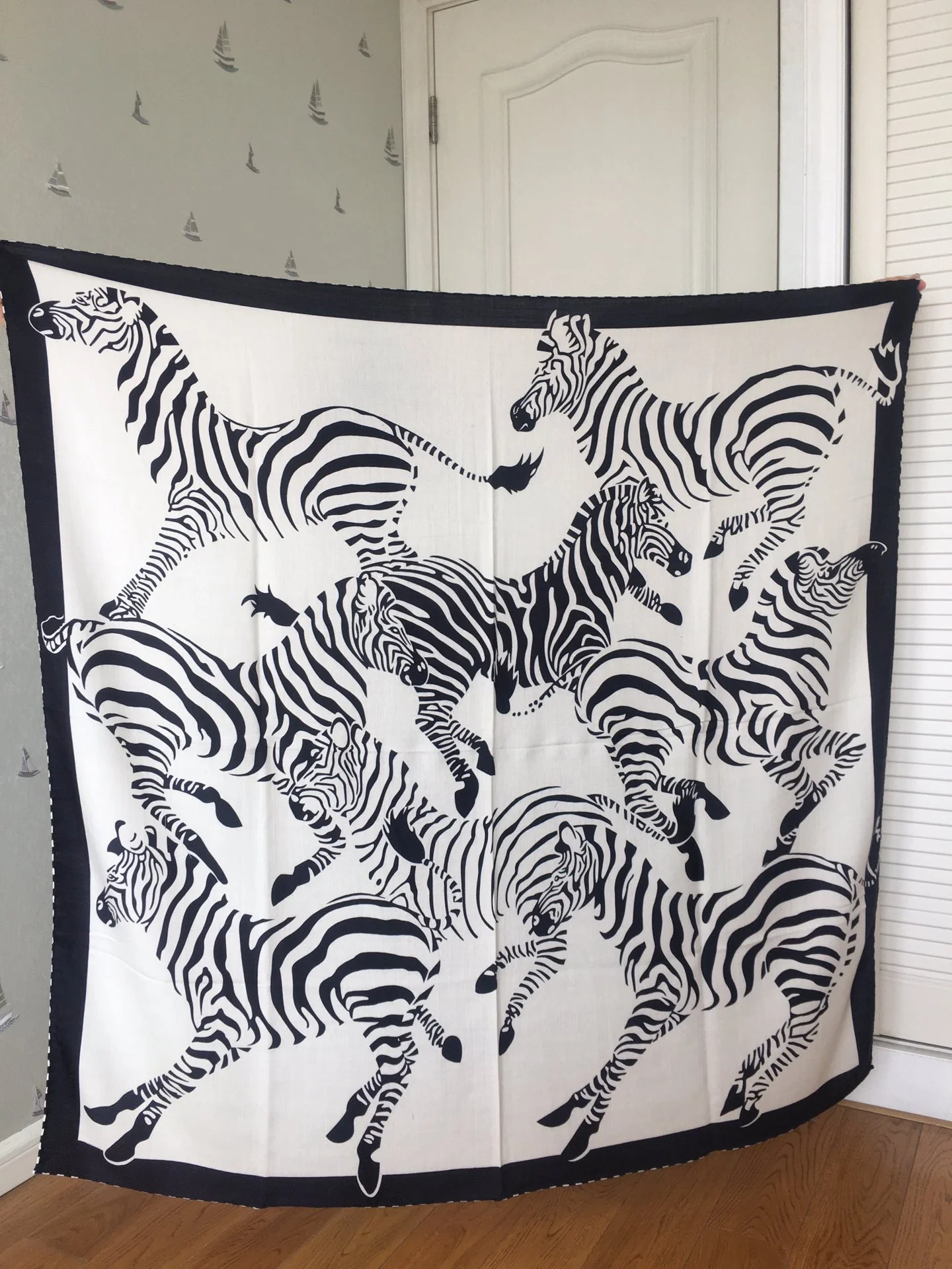 Большой двусторонний шарф Hermes - 136 см - 30 см - Шелк 70 г - Шерсть 10 г