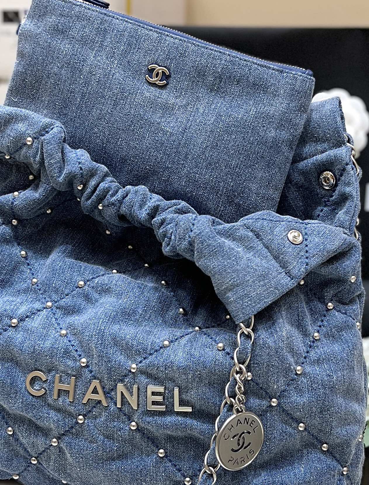 Сумка Chanel 24s 22 Series Rivet Denim Bag - Маленькая