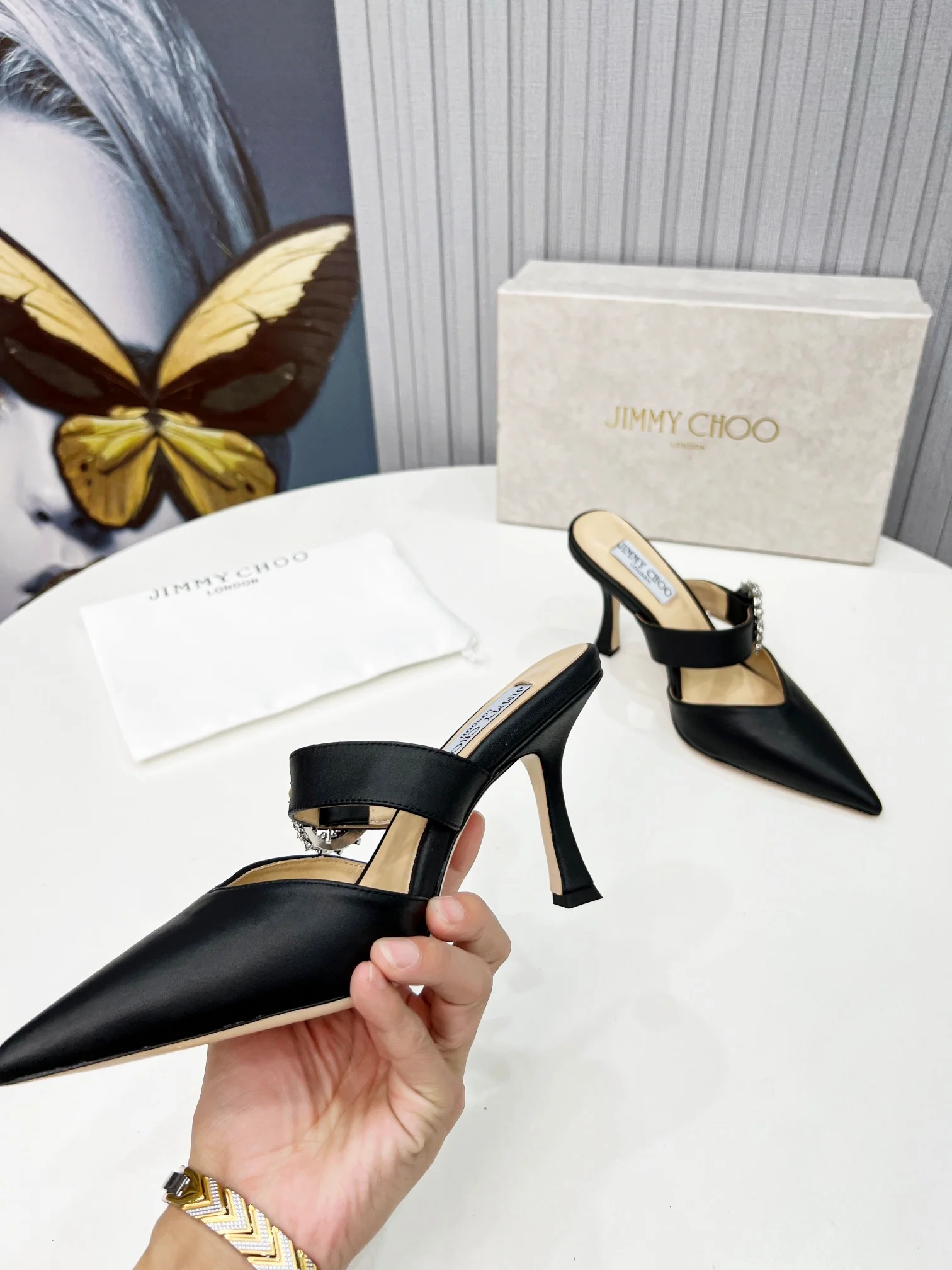 Туфли-шпильки Jimmy с острым носком - черные