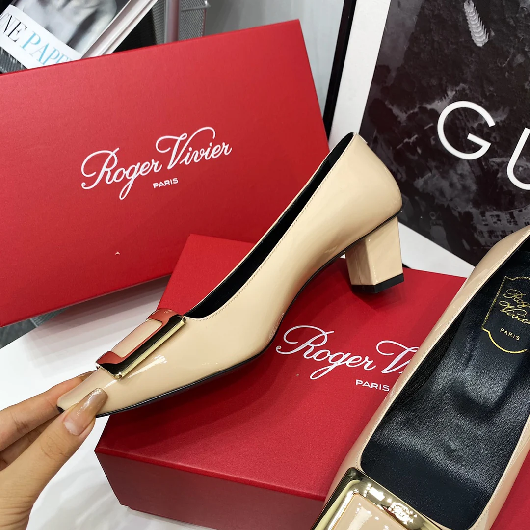 Туфли на каблуке RV-4-5 см, телесно-розовые.