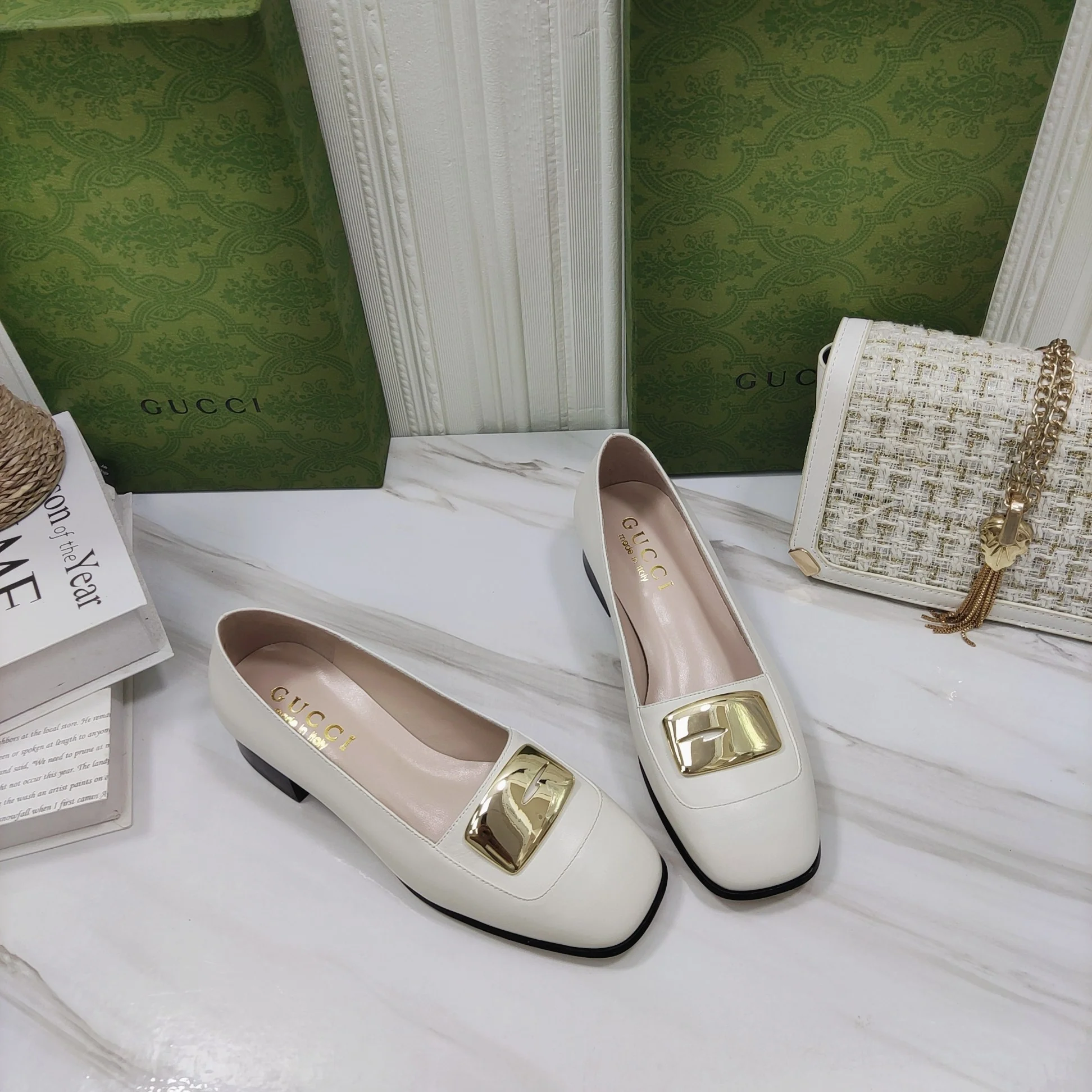 Туфли Gucci в стиле ретро с квадратным носком и низким каблуком - 1
