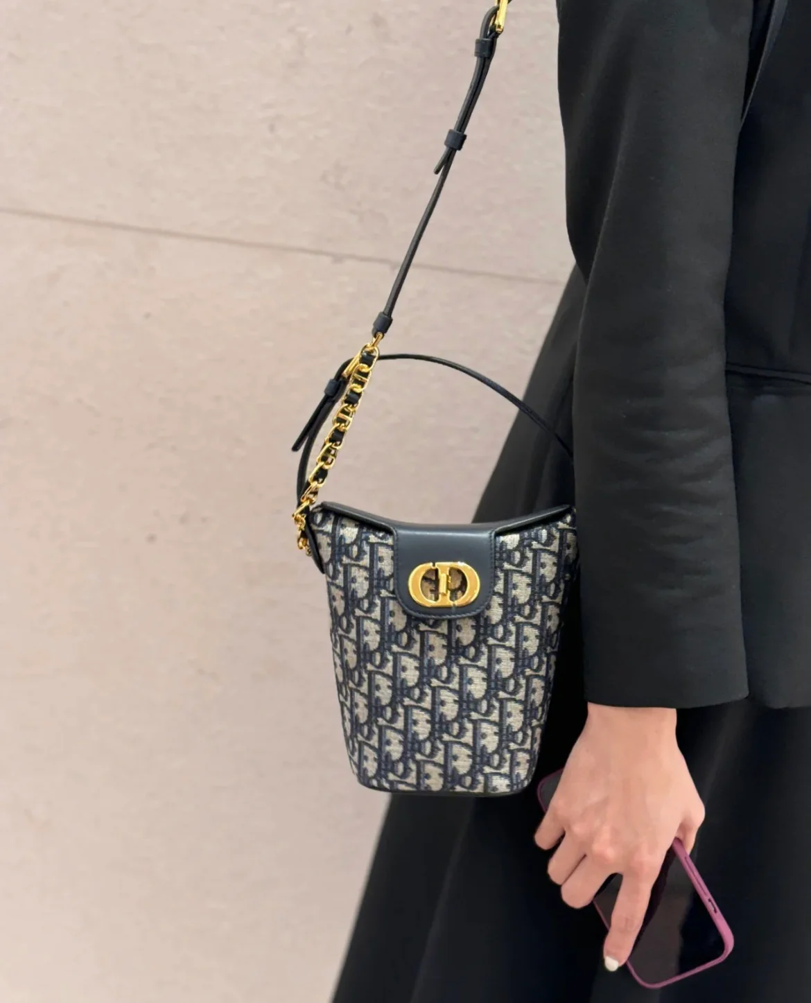 Сумка-ведро Dior Montaigne - холст с принтом - темно-синяя