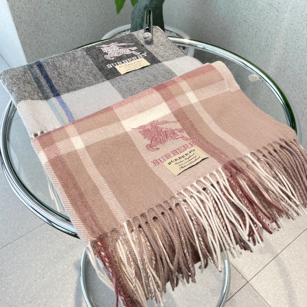 Классический клетчатый шарф Burberry - 70-200 см