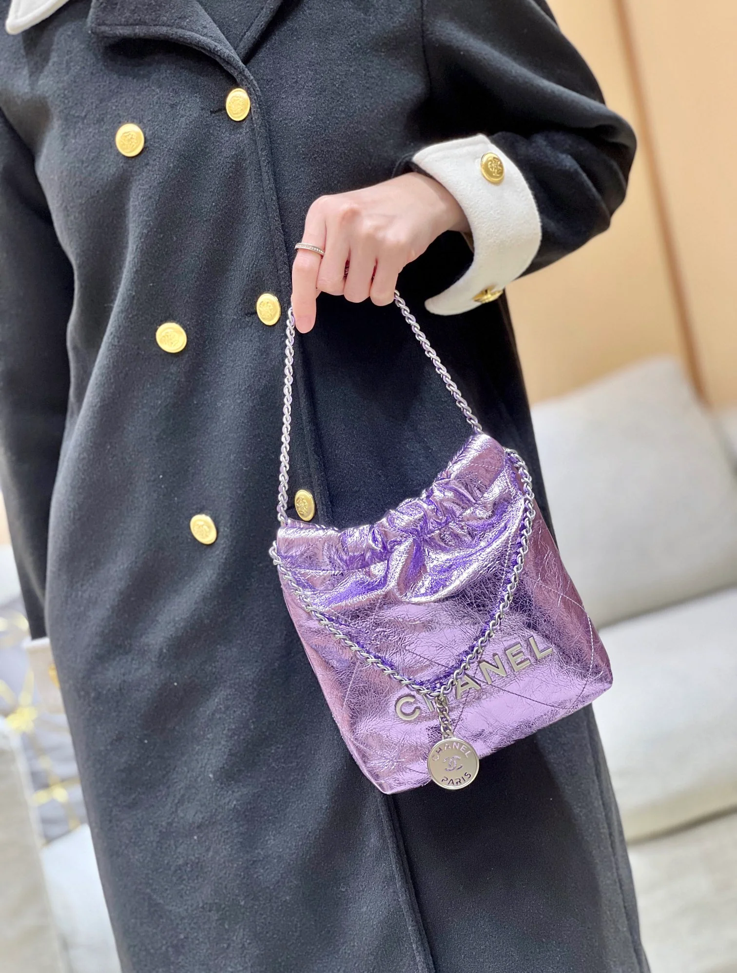 Миниатюрная металлическая кожаная мусорная сумка Chanel 25c - фиолетовая