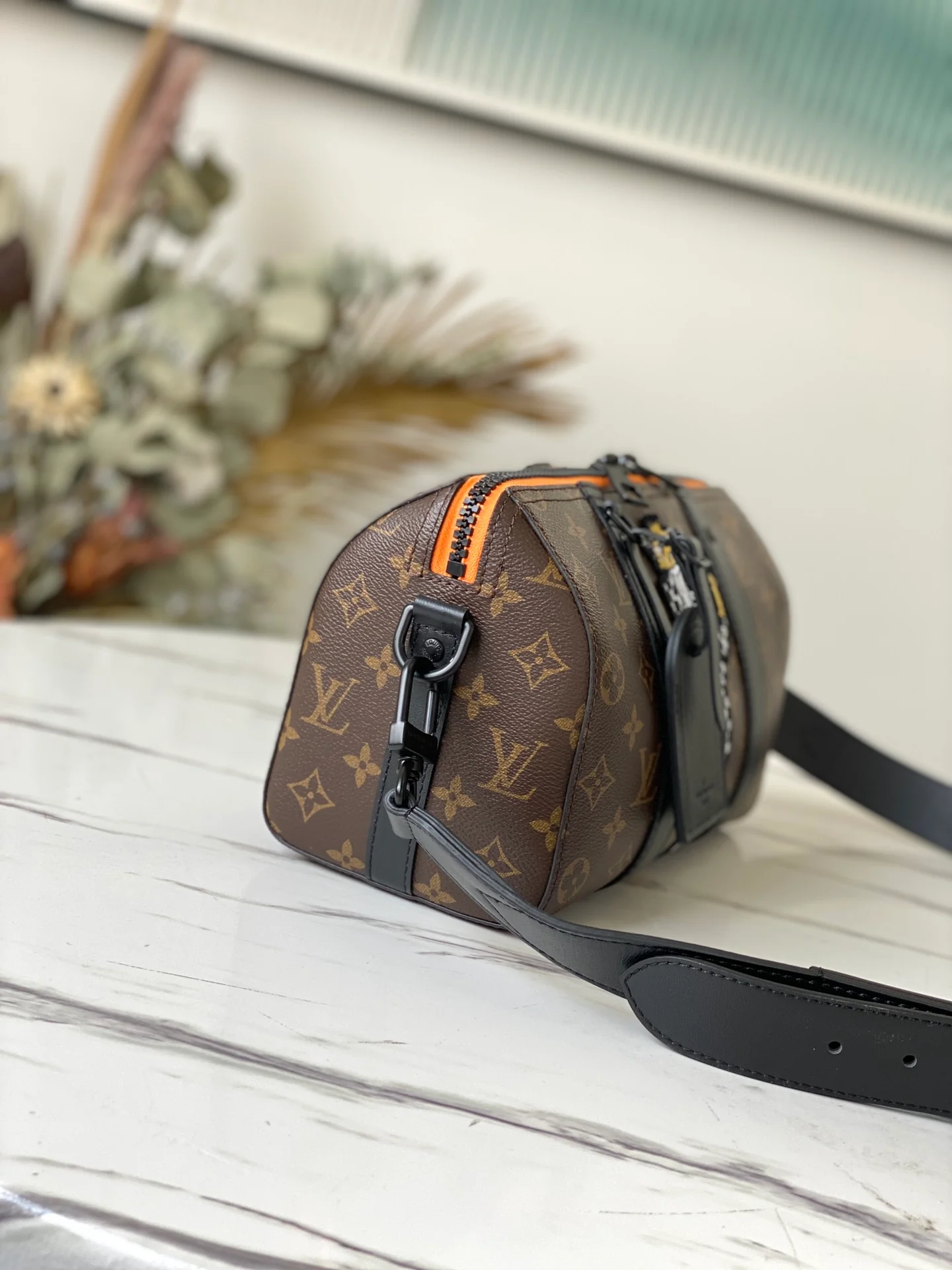 lv-m45652-city-keepall-handbag