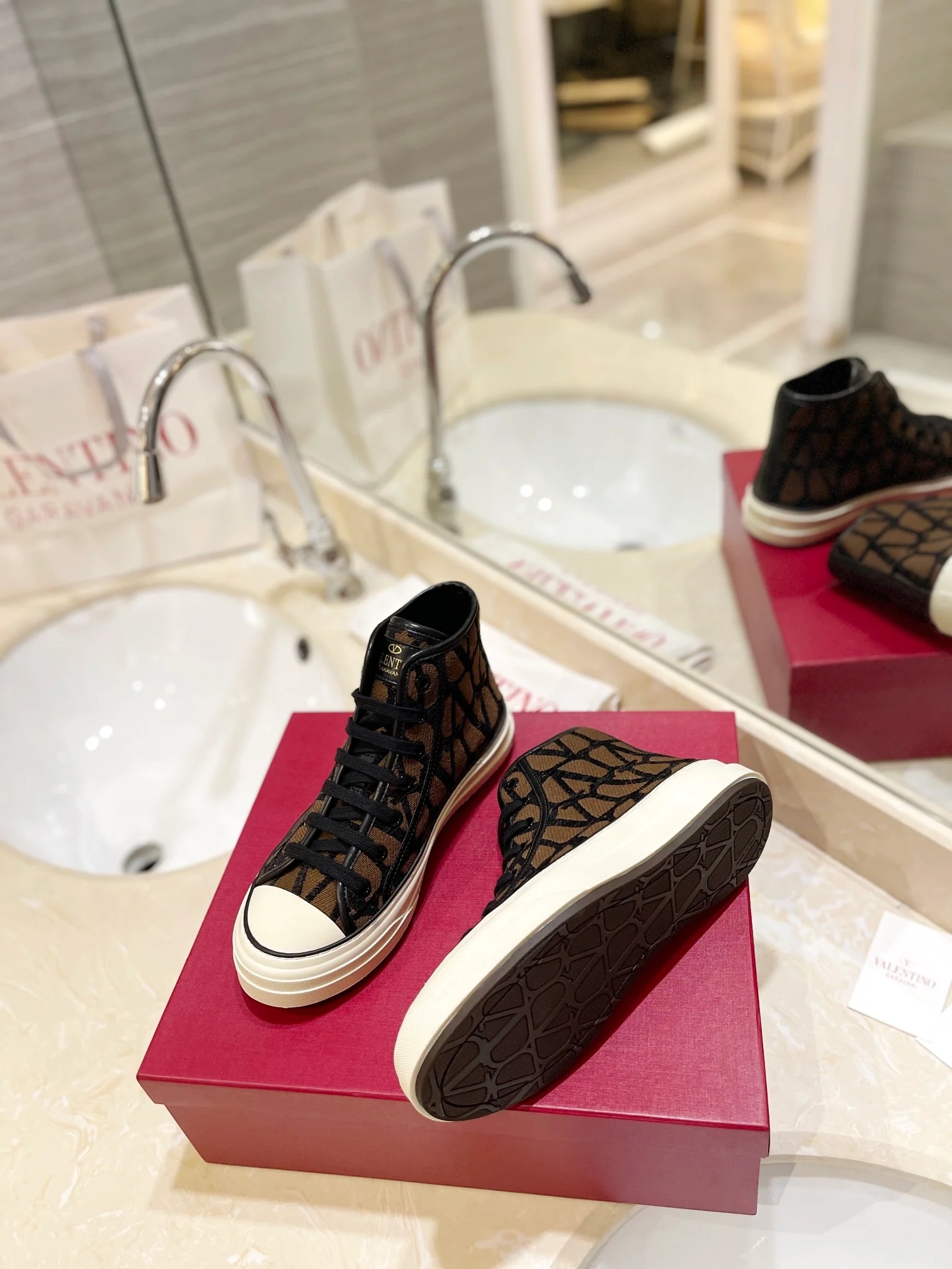 Кед Valentino средней высоты из парусины, повседневная обувь унисекс, кофейно-коричневый цвет.