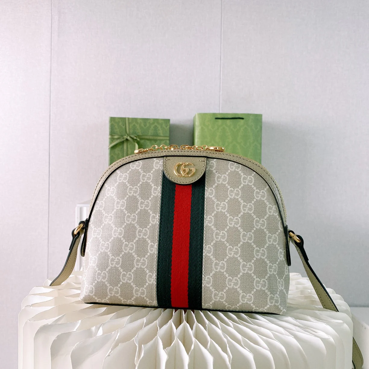 Сумка Gucci Ophidia Shell через плечо - 23 см - 5x19x8 см