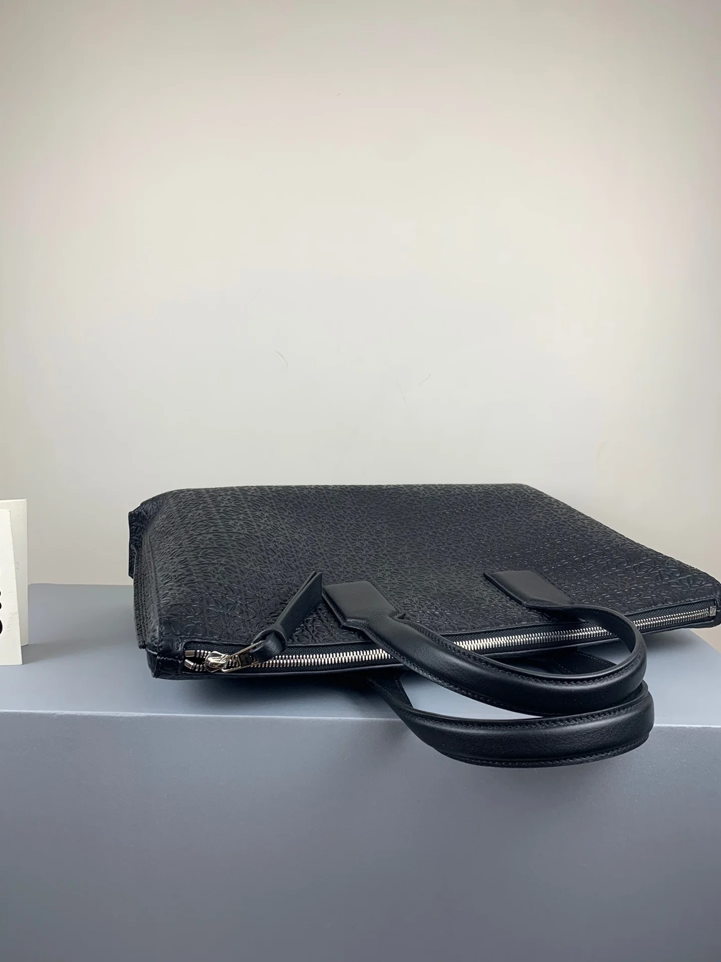 Портфель Loewe Goya Simple - Мужской портфель - 4