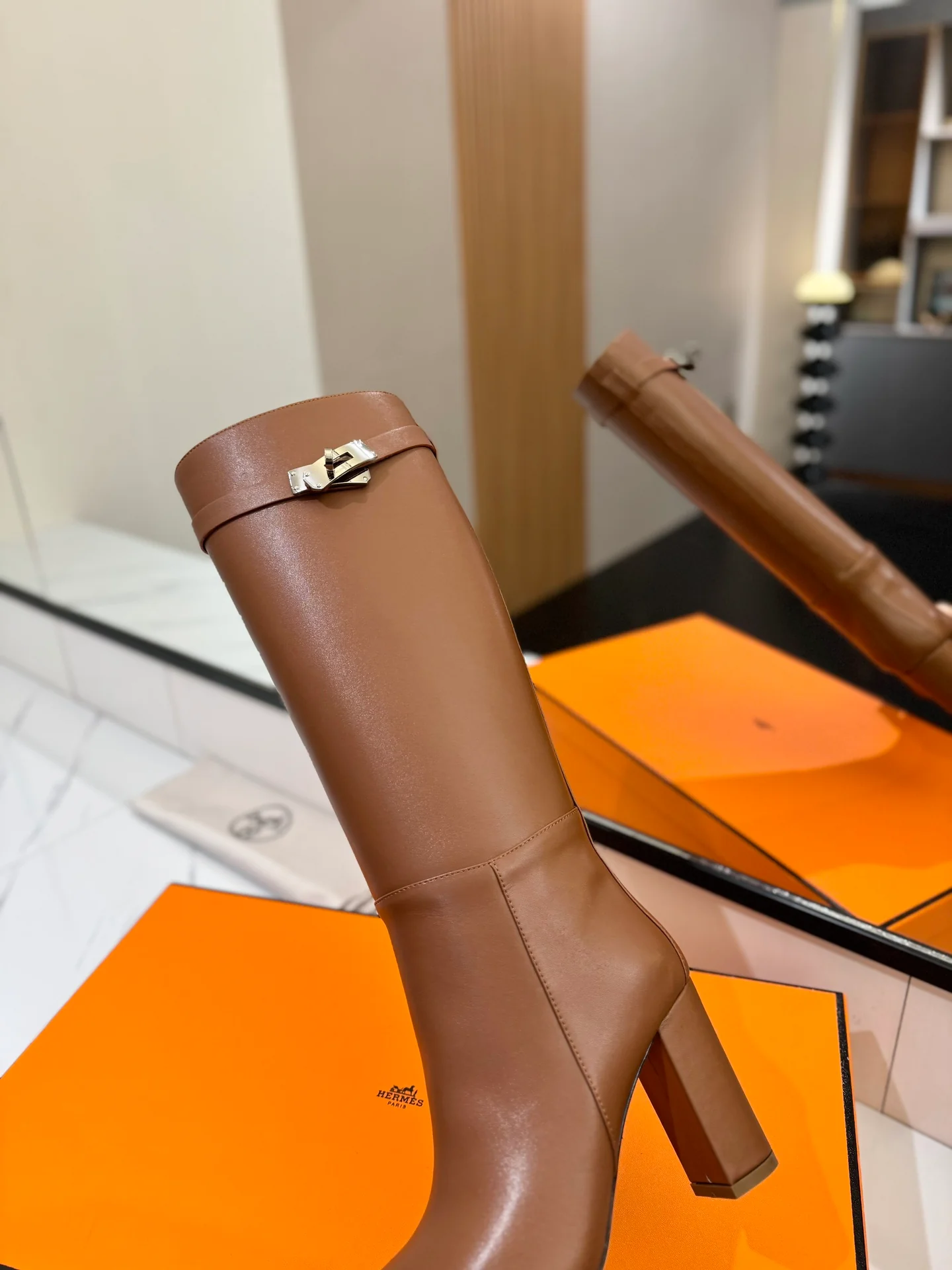 Сапоги для верховой езды Valen V-2024, темно-коричневые.