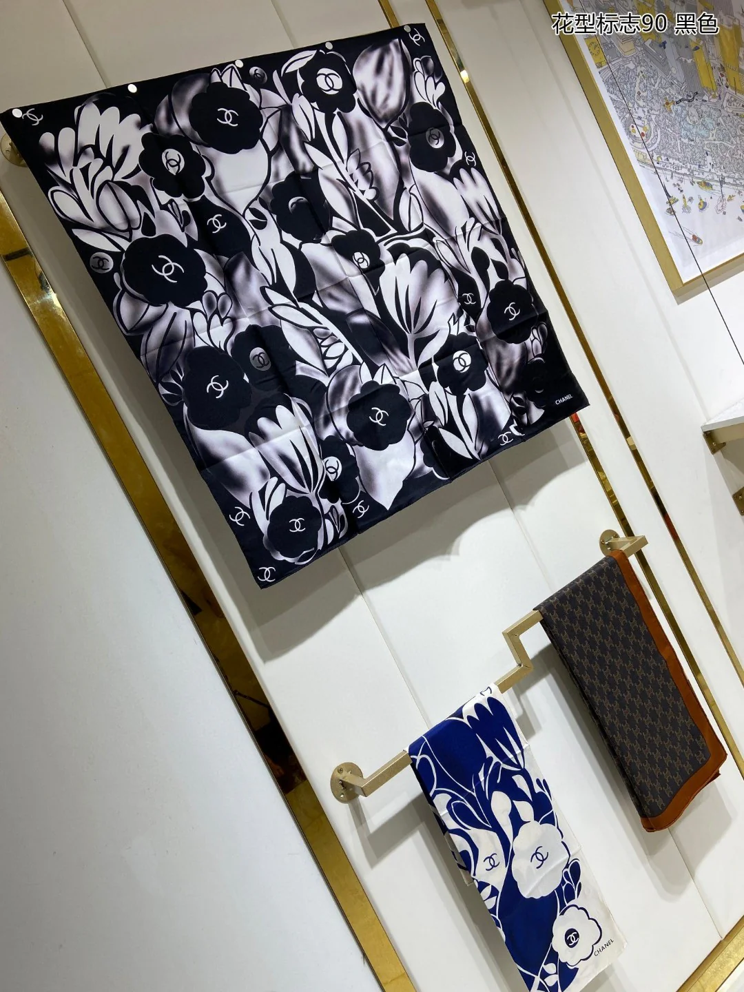 Chanel - Квадратный полосатый шарф - 90-100 см - Высококачественный саржевый шелк - Черный