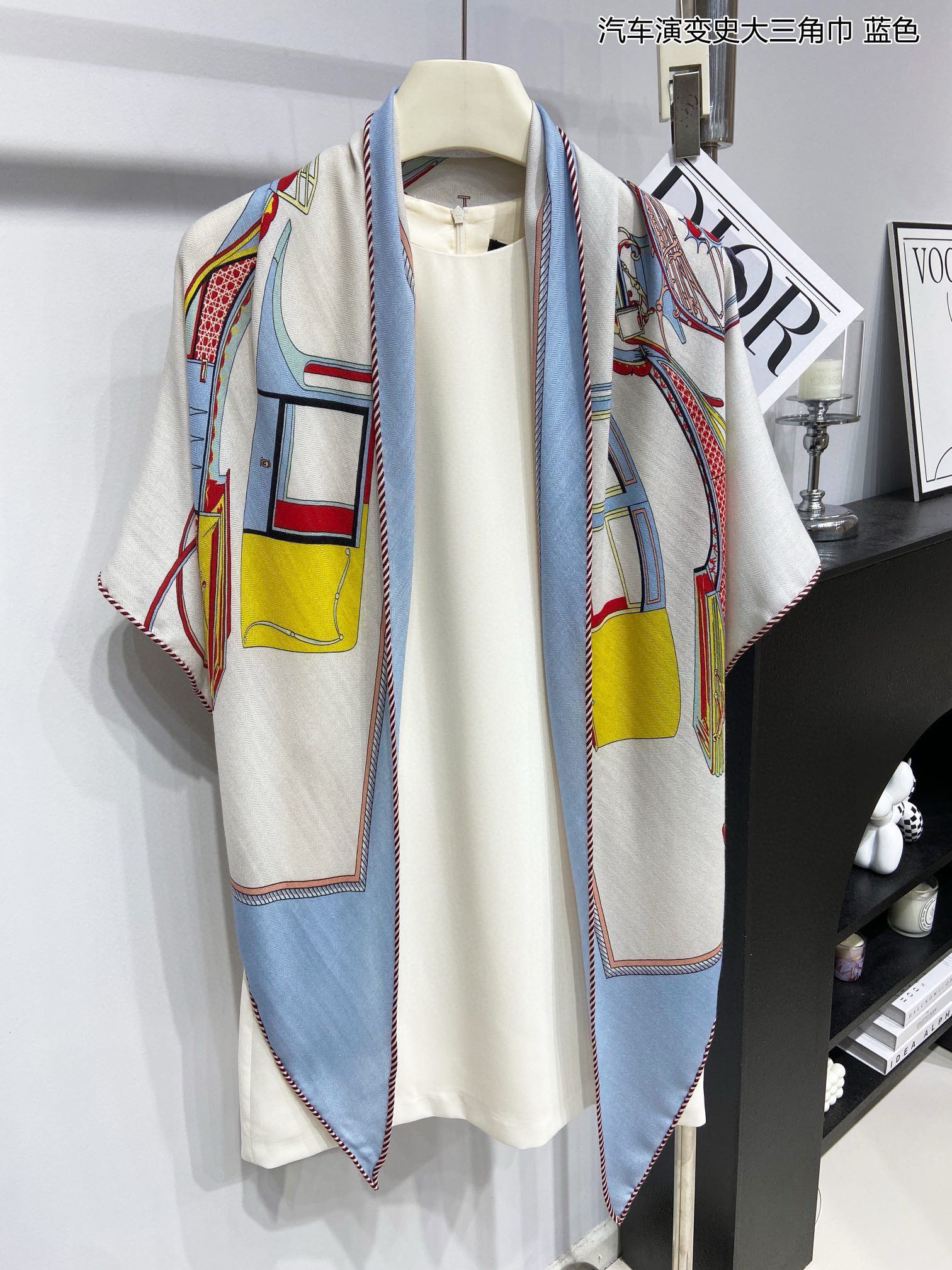 Hermes - Шарф ?Большой треугольник? с изображением истории эволюции автомобилей 2024 года - 94-188