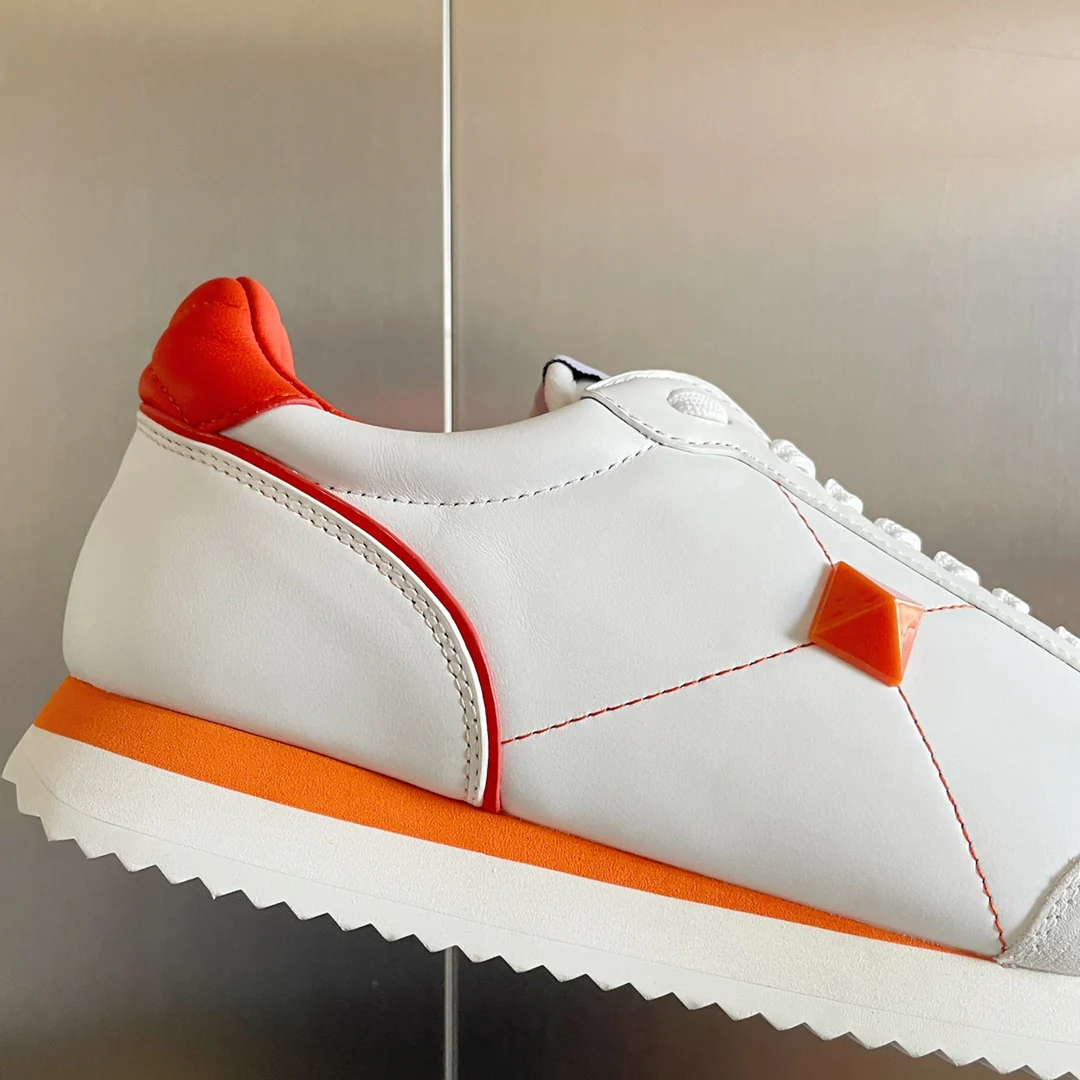 Спортивные повседневные туфли Valentino с заклепками - для пар - оранжевая отделка