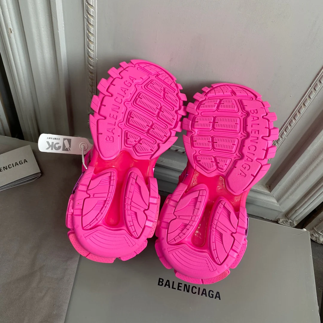 Кроссовки Balenciaga Track 2 Retro Chunky Shoes - персиково-розовые