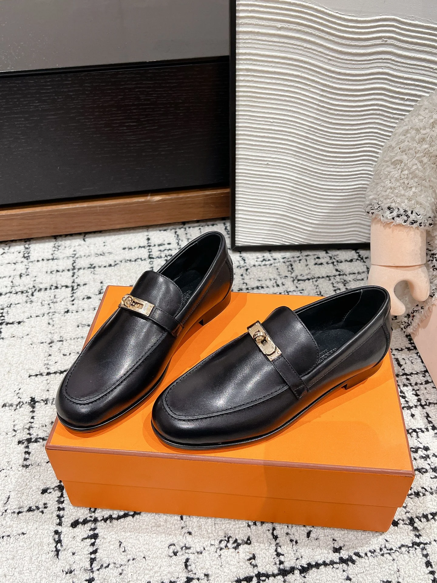 Лоферы Hermes Kelly 2024 - черные