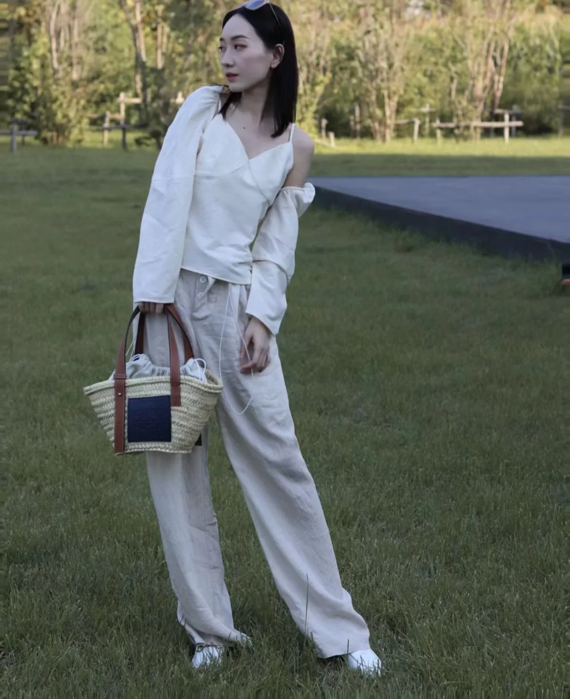 Соломенная сумка Loewe - 33 см - Маленькая - Черная