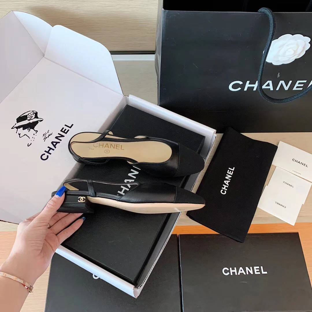 Классические сандалии Chanel - балетки - черные