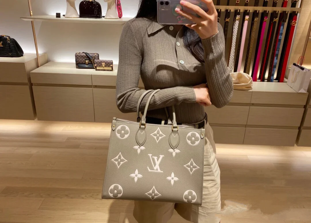 lv-onthego-grey embossed