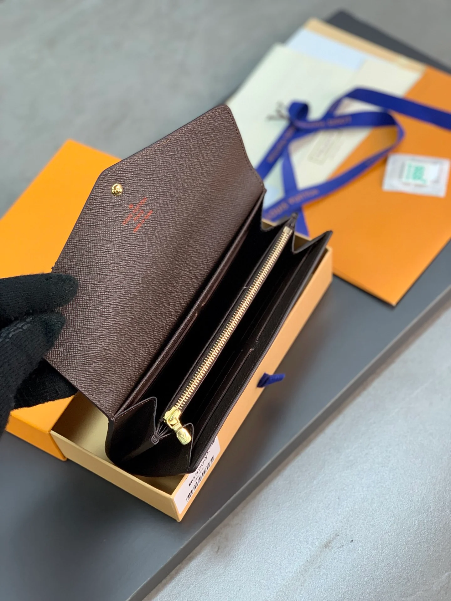 LV-m63209 - Кошелек-конверт - Кофейный клетчатый узор