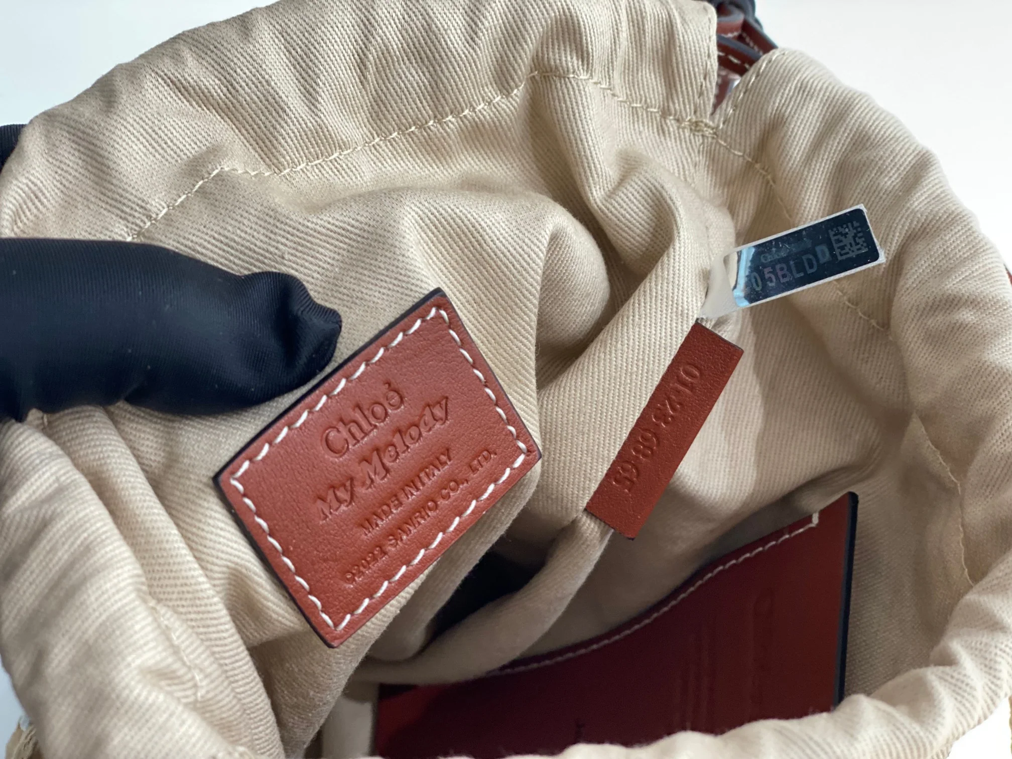 Новинка сезона весна/лето 2023 от Chloe - Маленькая деревянная корзинка - Коллекция My Melody.