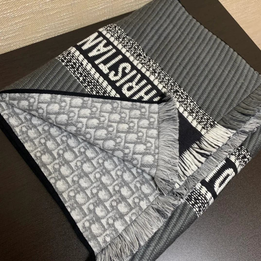 Двусторонний шарф Dior Oblique с принтом — смесь шерсти и шелка — серый.