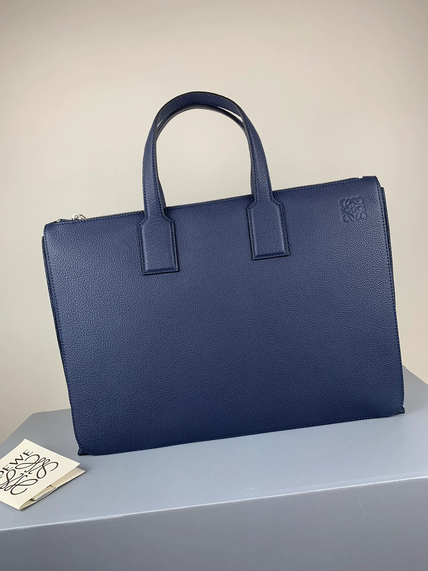 Loewe-goya-simple-briefcase