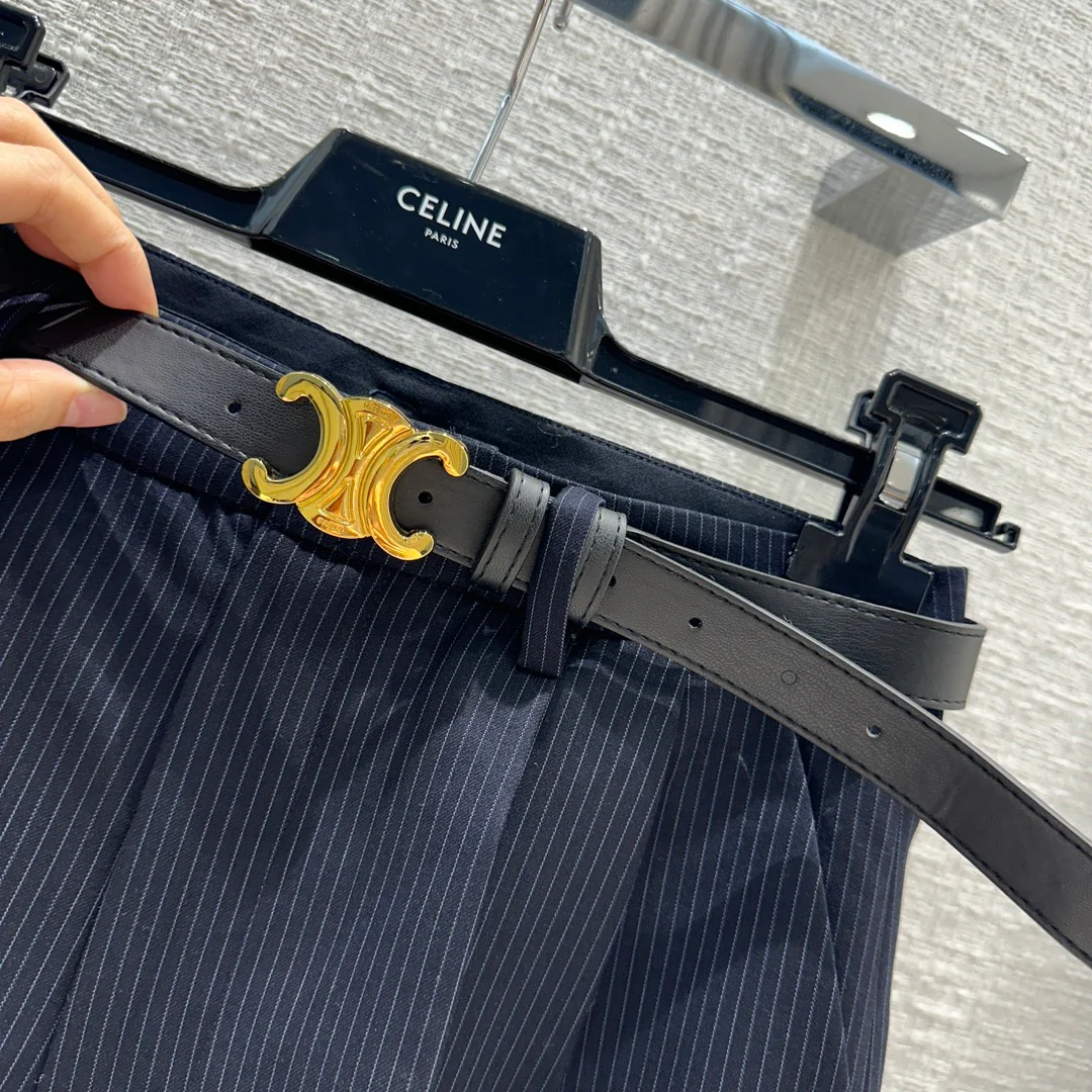 Celine - 2403 - 24 Новинка ранней весны: синий полосатый костюм-комплект - шорты