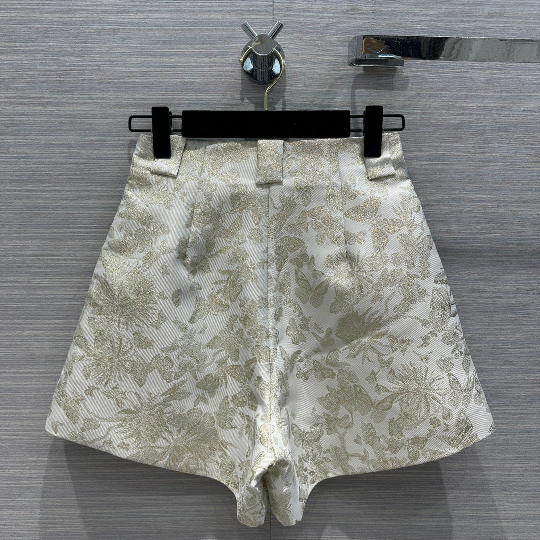 Dior 2403-24 Ранняя весна, курортный стиль, классические шорты с высокой талией и цветочным узором в виде бабочек - абрикосовый цвет