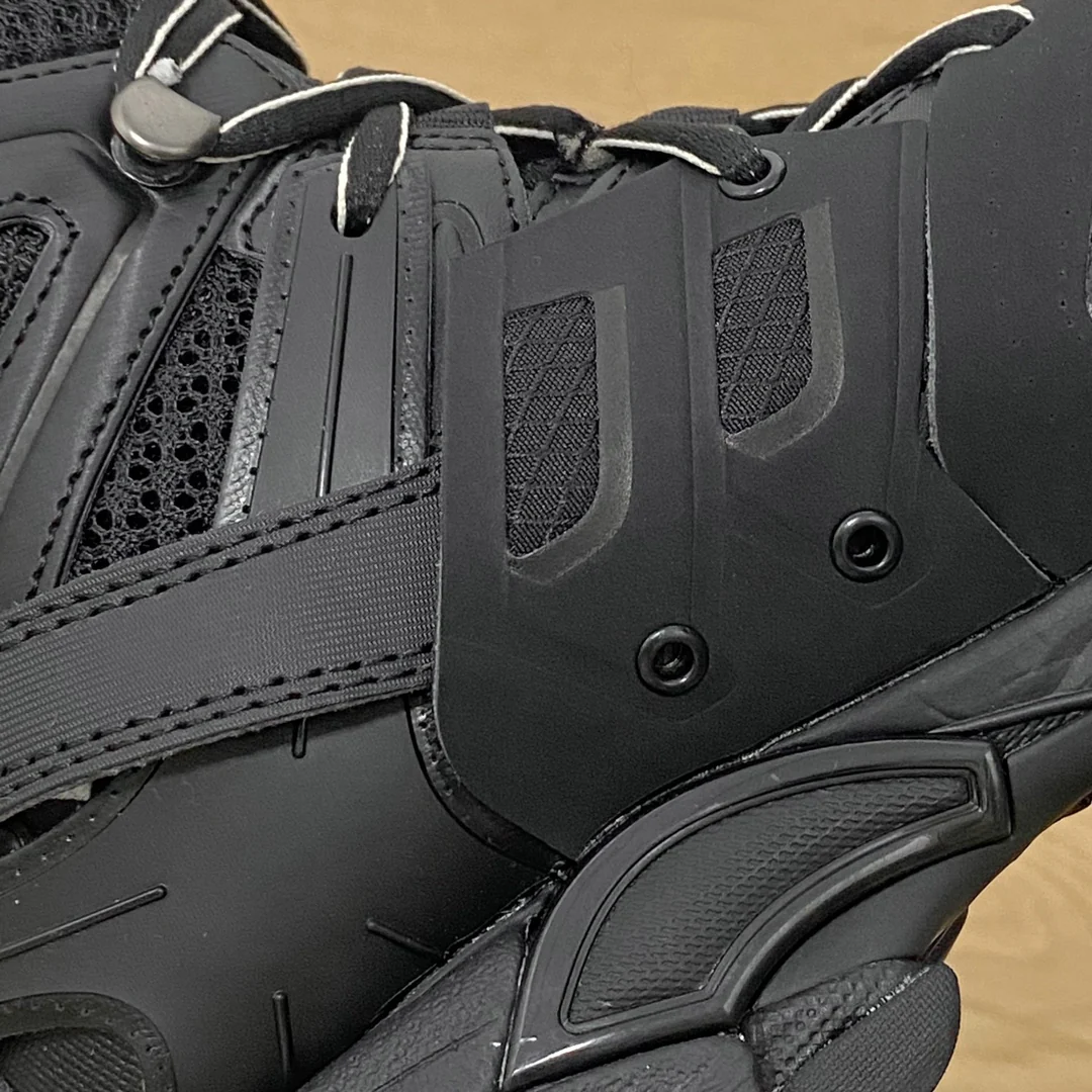 Кроссовки Balenciaga Track 2 High-Top Retro Dad Shoes