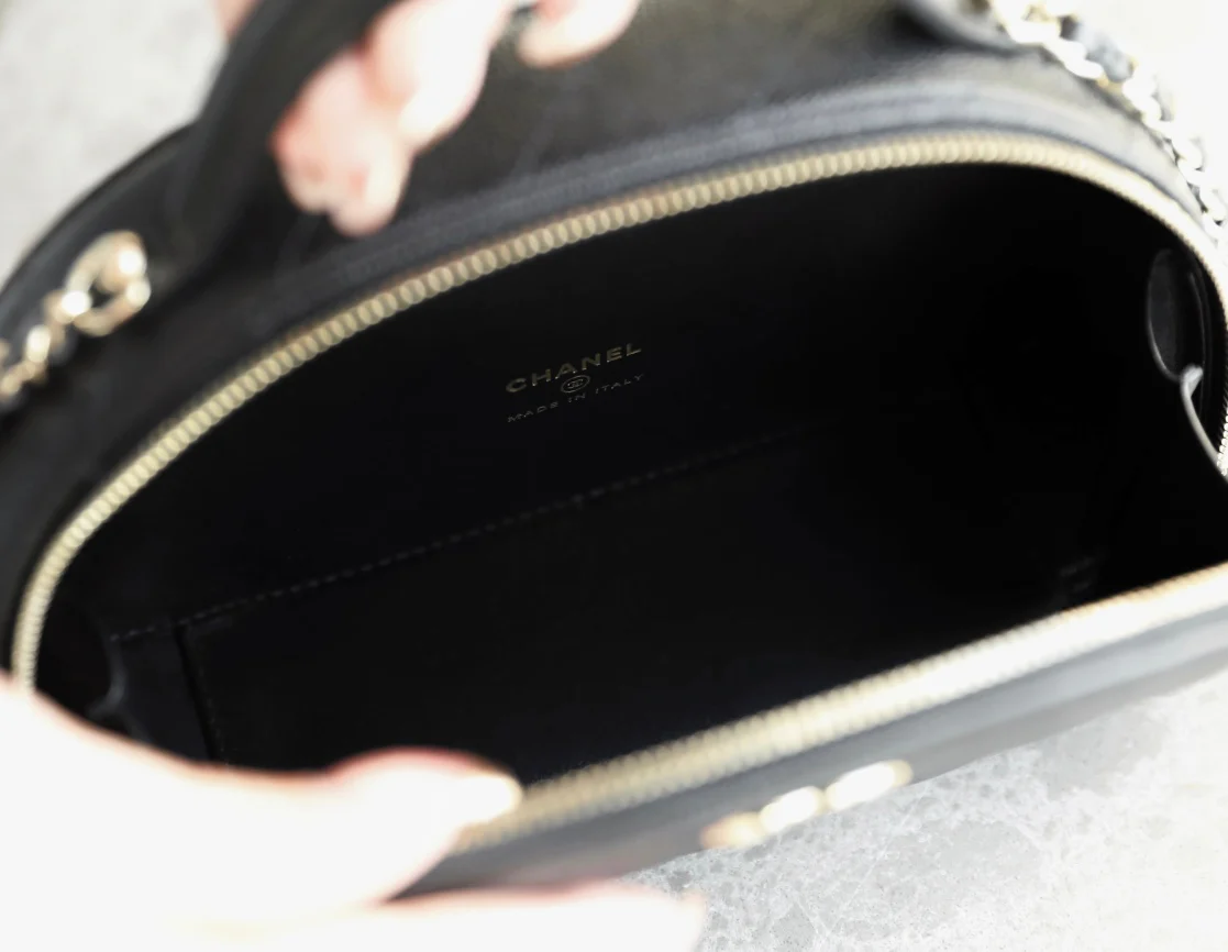 Сумка Chanel 25c Bowling Shell - черная