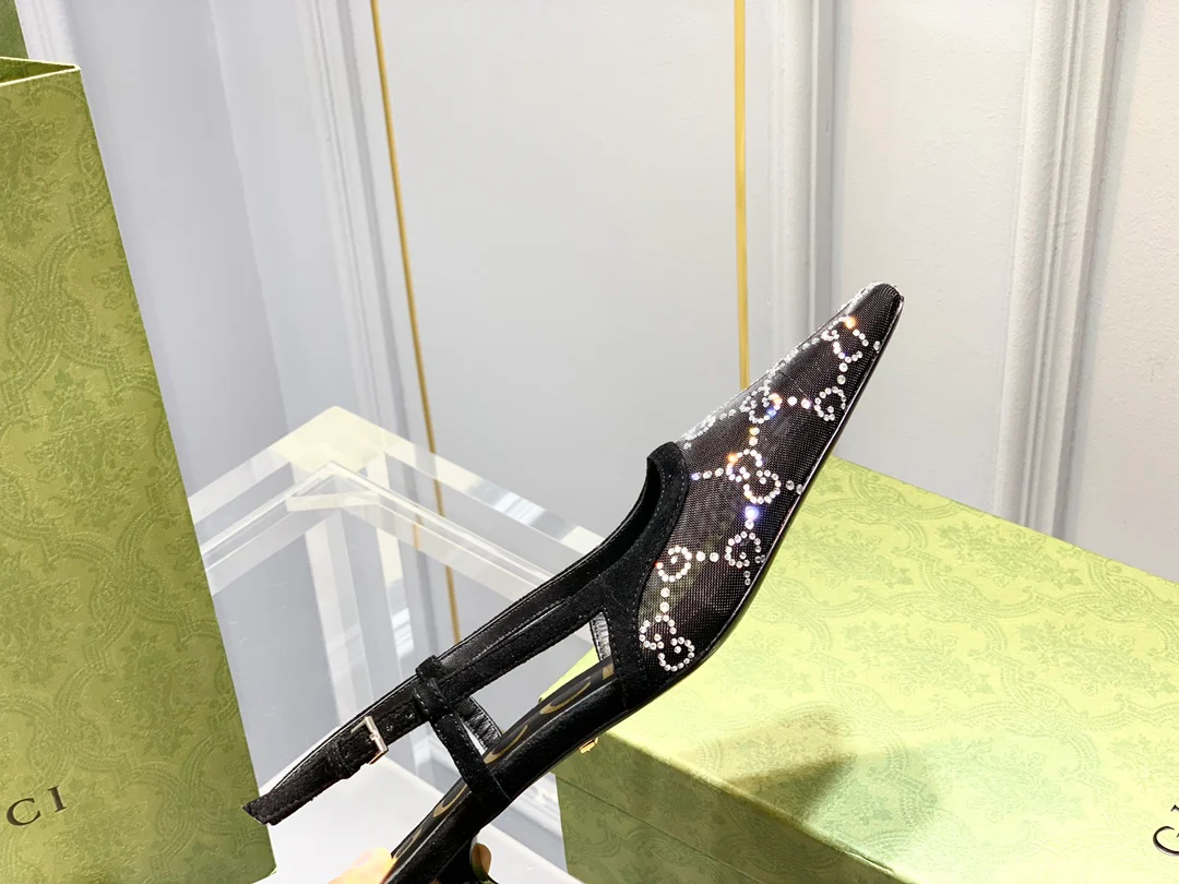 Босоножки Gucci на низком каблуке из сетчатой ??ткани