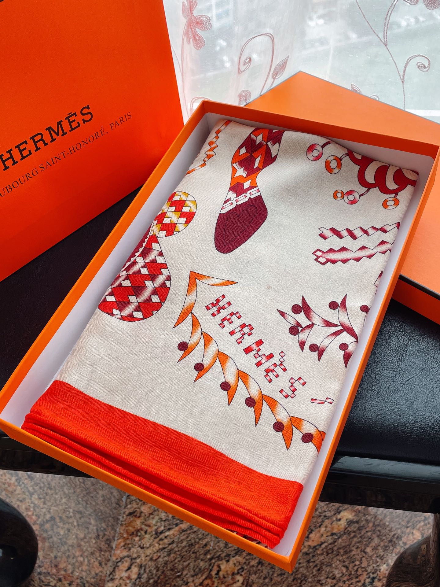 Шарф Hermes ?В ожидании Улисса? — 140 см — 70% кашемир — 30% шелк