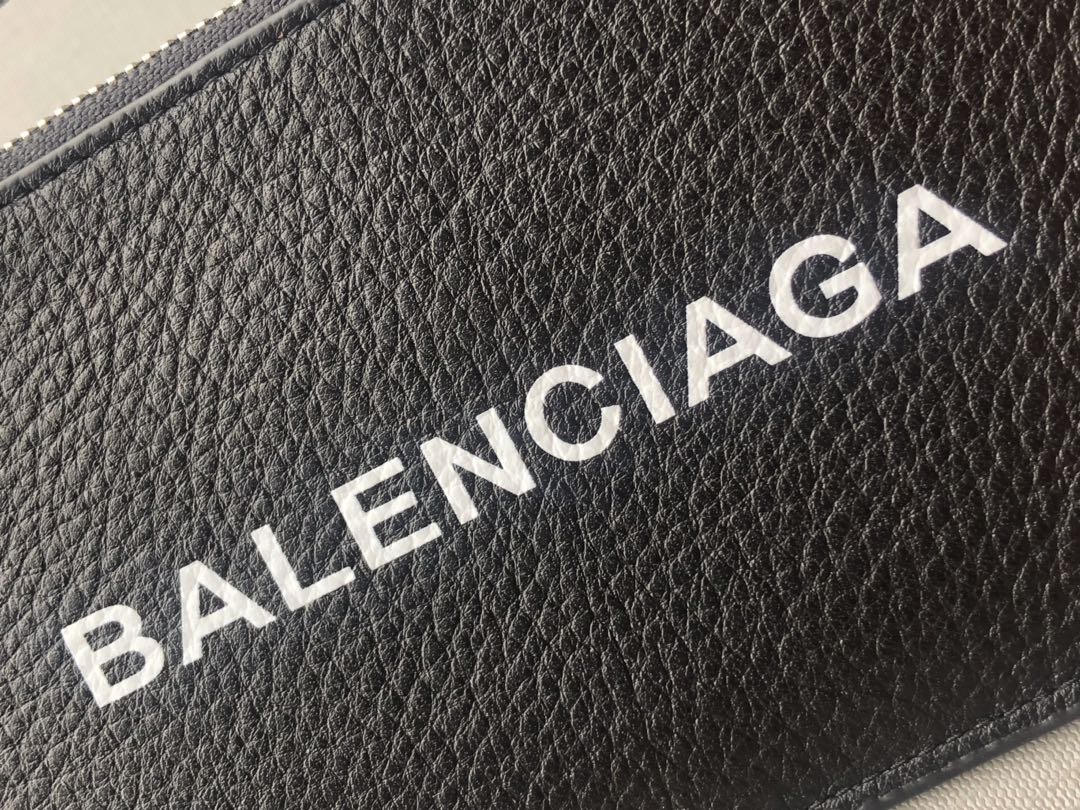 Balenciaga-新款拉链扁长夹