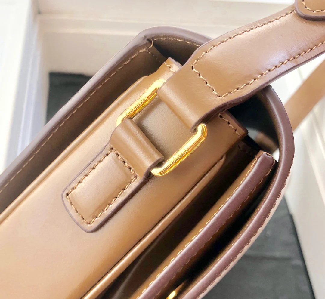 Celine Triomphe Medium Calfkin Brown