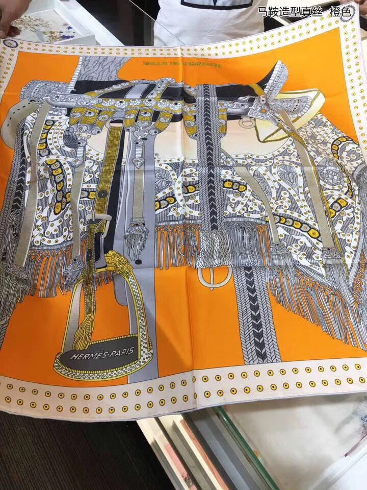 Шелковый шарф Hermes