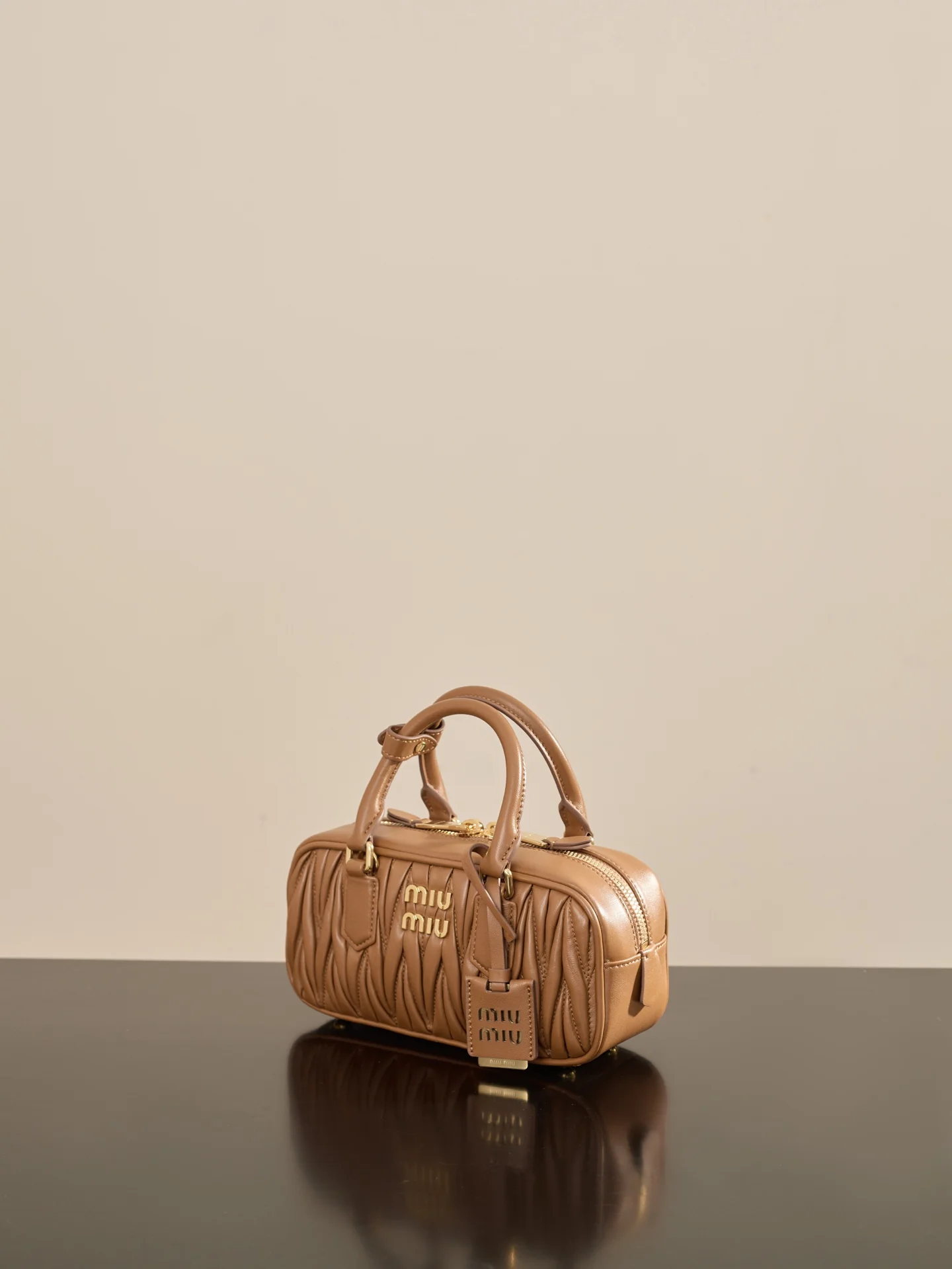 Miu Miu-5bb142m1200-???????-??????-Маленький-Карамель