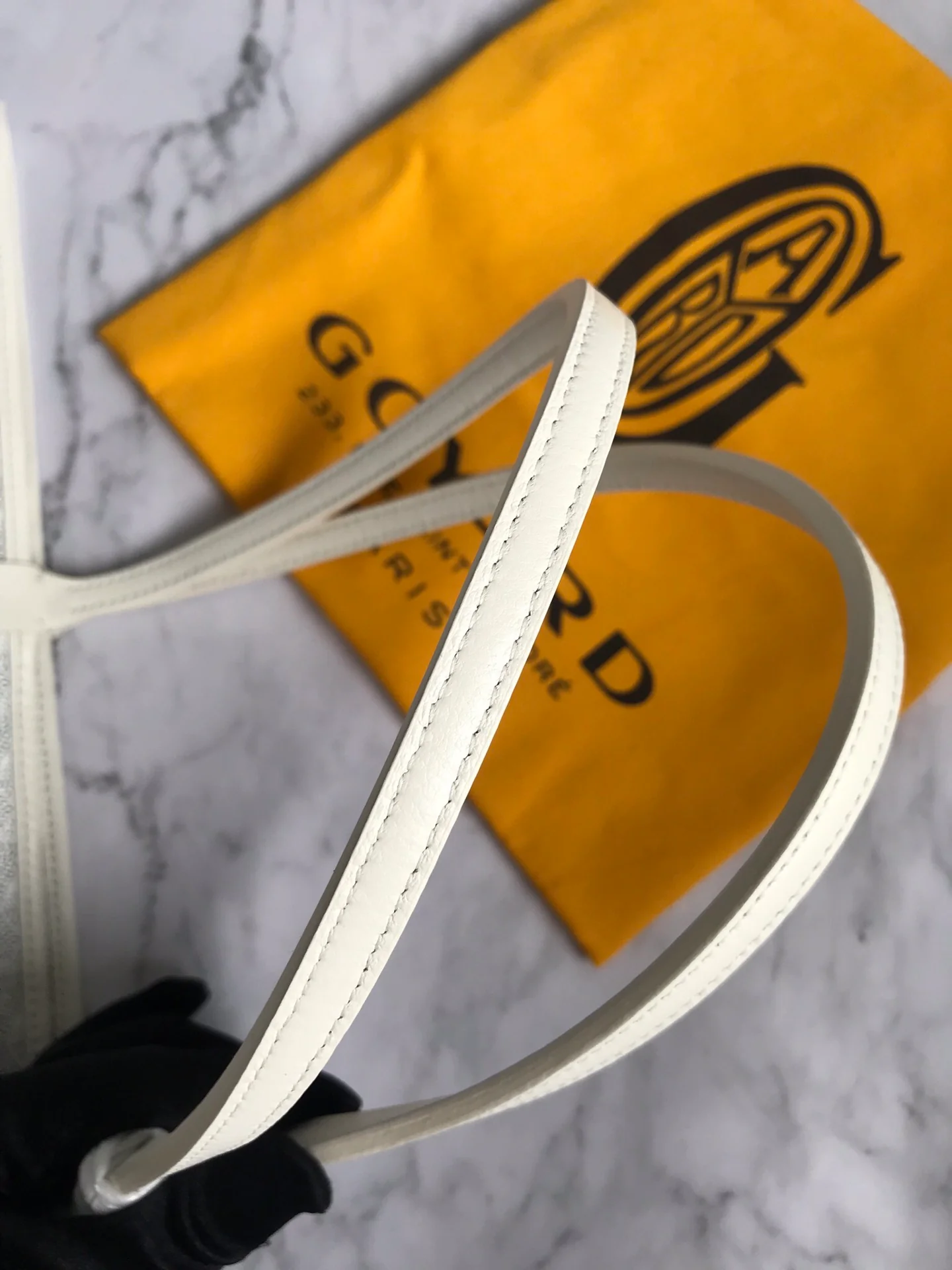 Большая сумка-тоут Goyard на молнии - белая