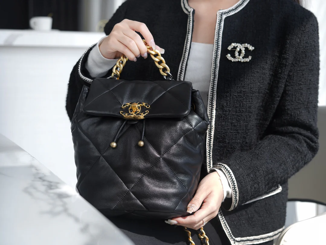 Рюкзак Chanel 24c 19bag - черный