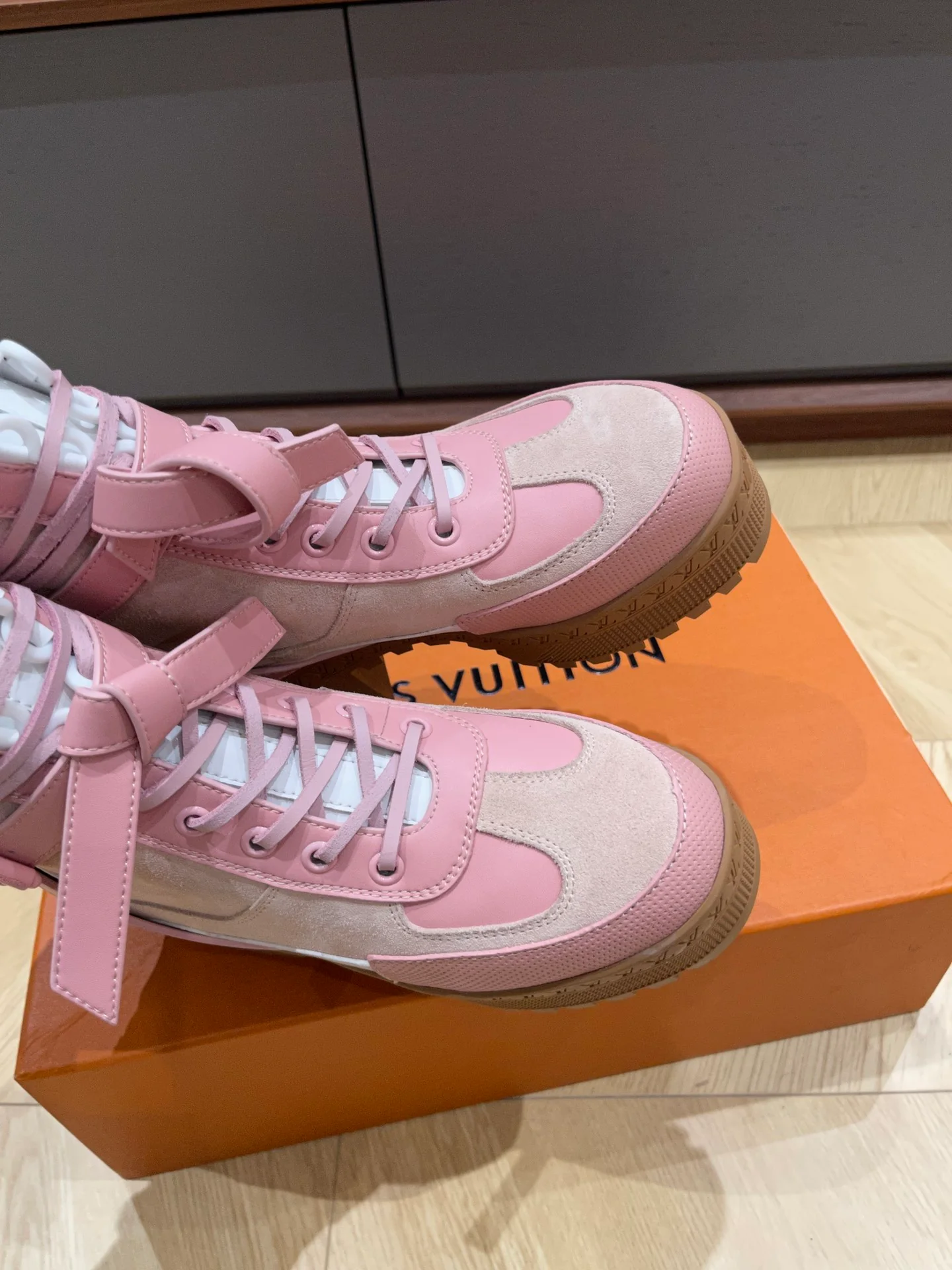 LV-2024 - Повседневные ботинки - Розовые