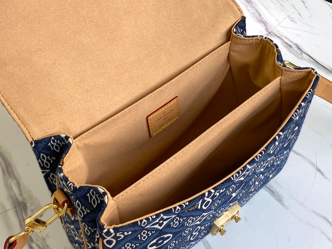 lv-m57395-pochette-metis-сумочка