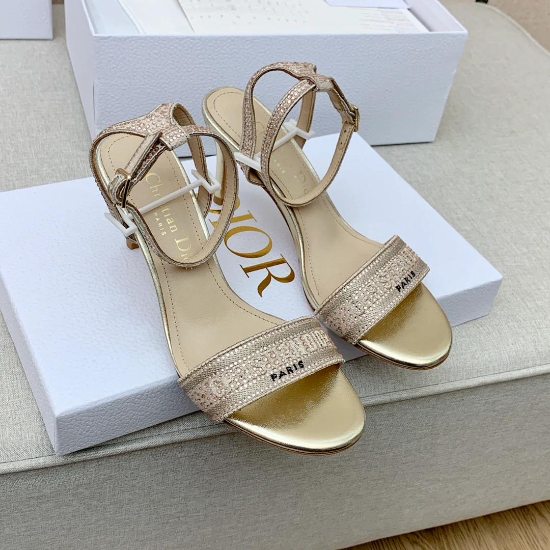 Сандалии и туфли Dior - 1