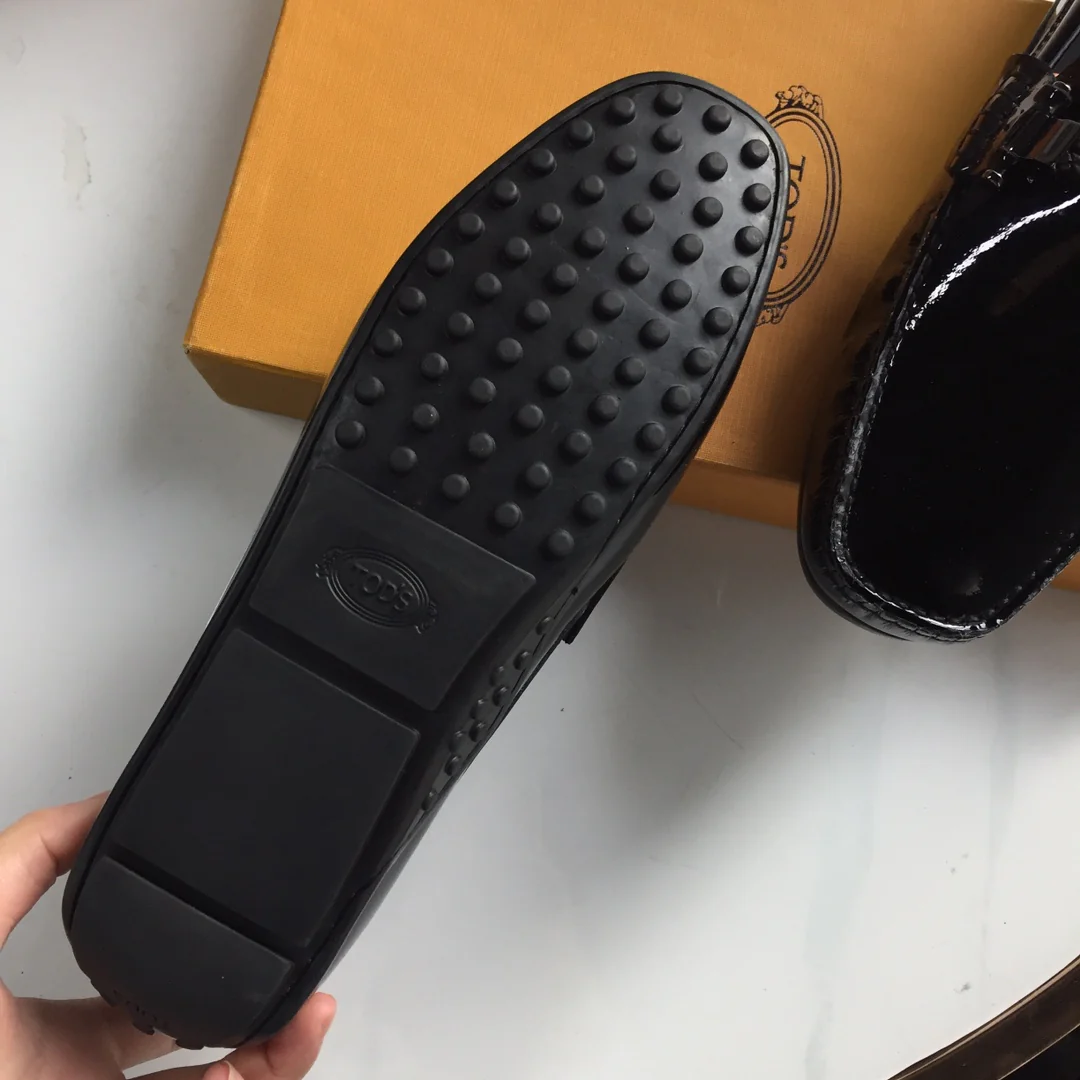 Tods - Лакированные лоферы - Туфли без шнурков