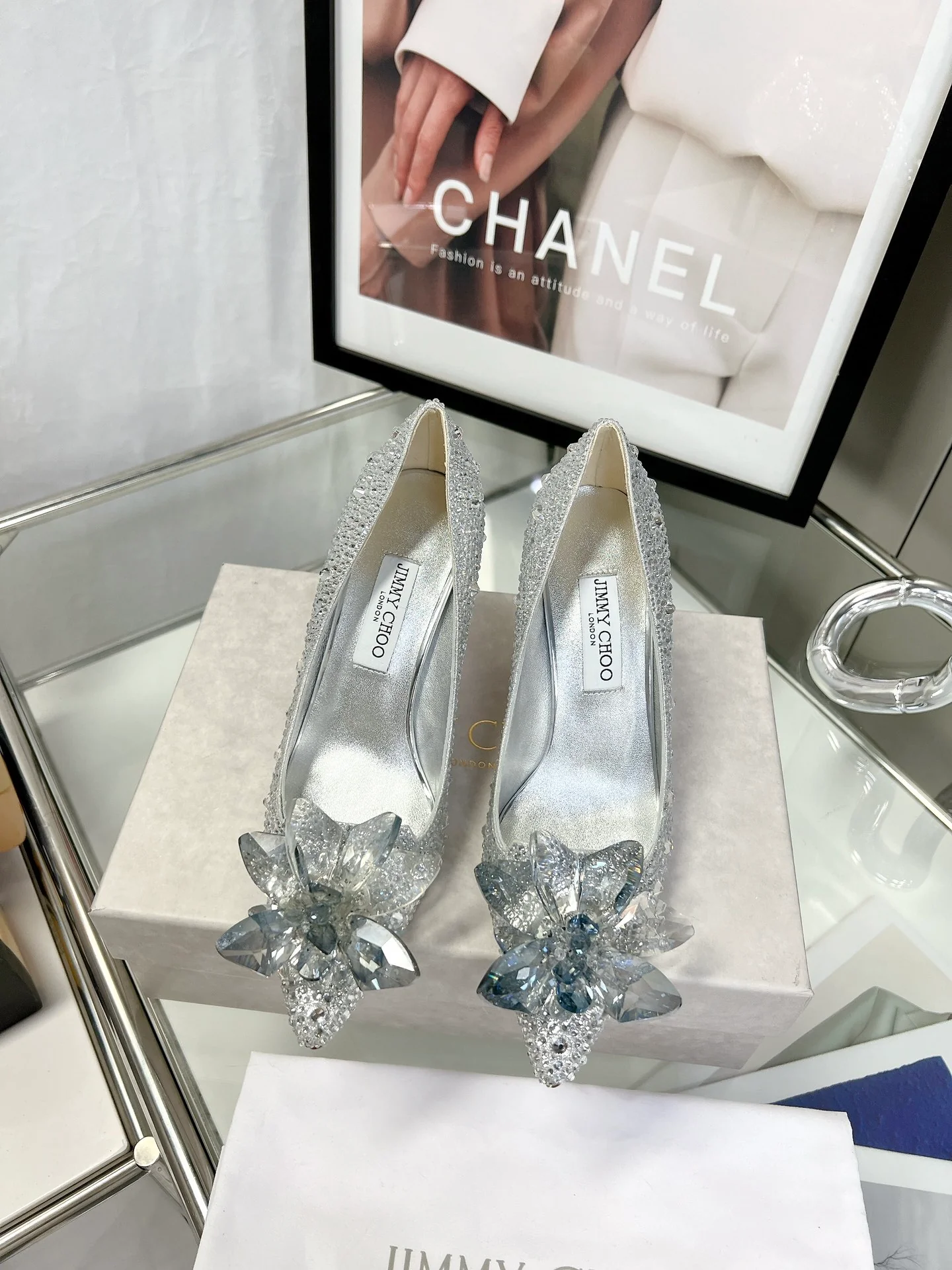 Свадебные туфли Jimmy Crystal - на высоком каблуке - серебристо-серые