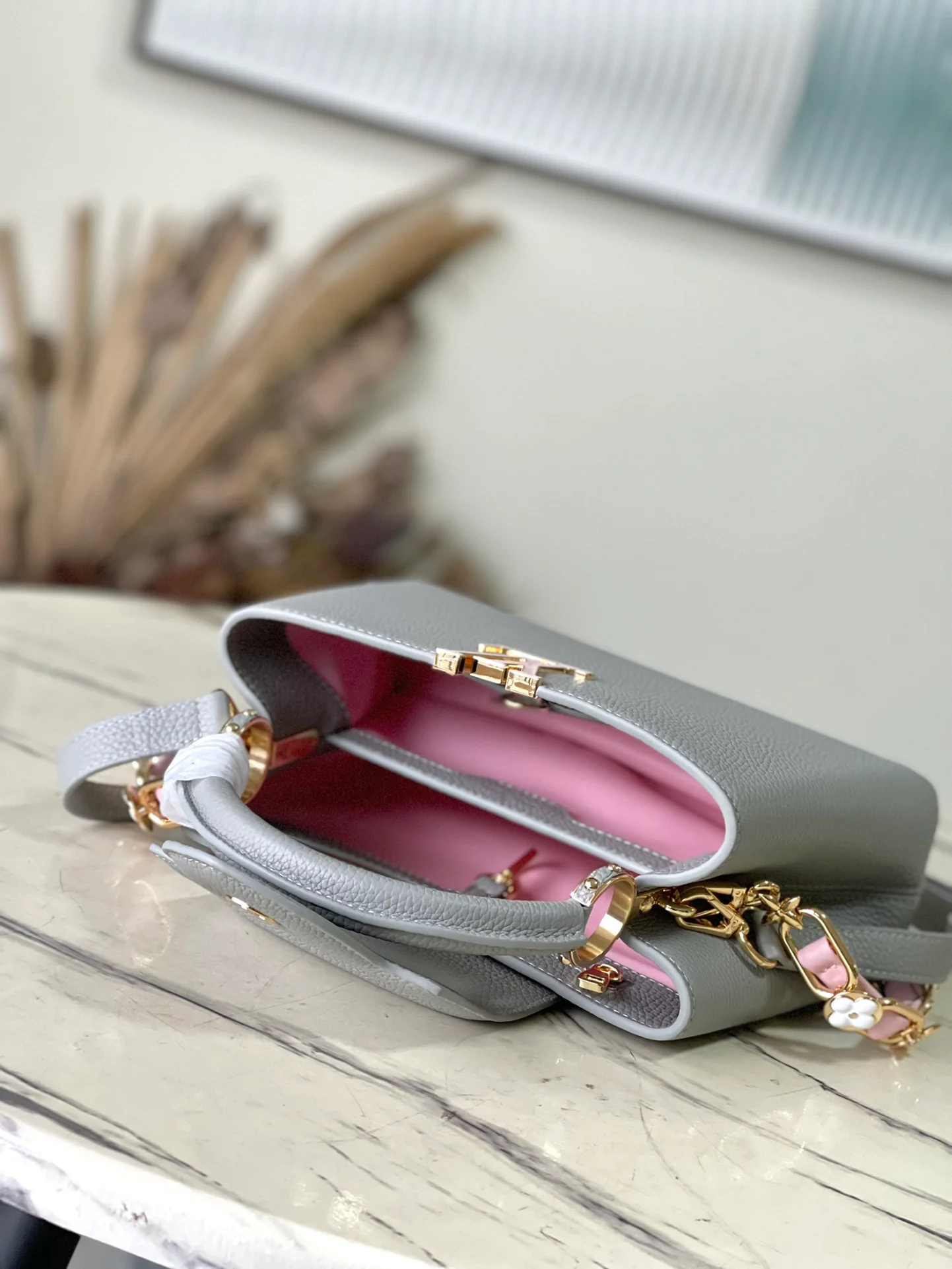 m23280-LV-capucines Маленькая сумочка/сумка через плечо - Серая