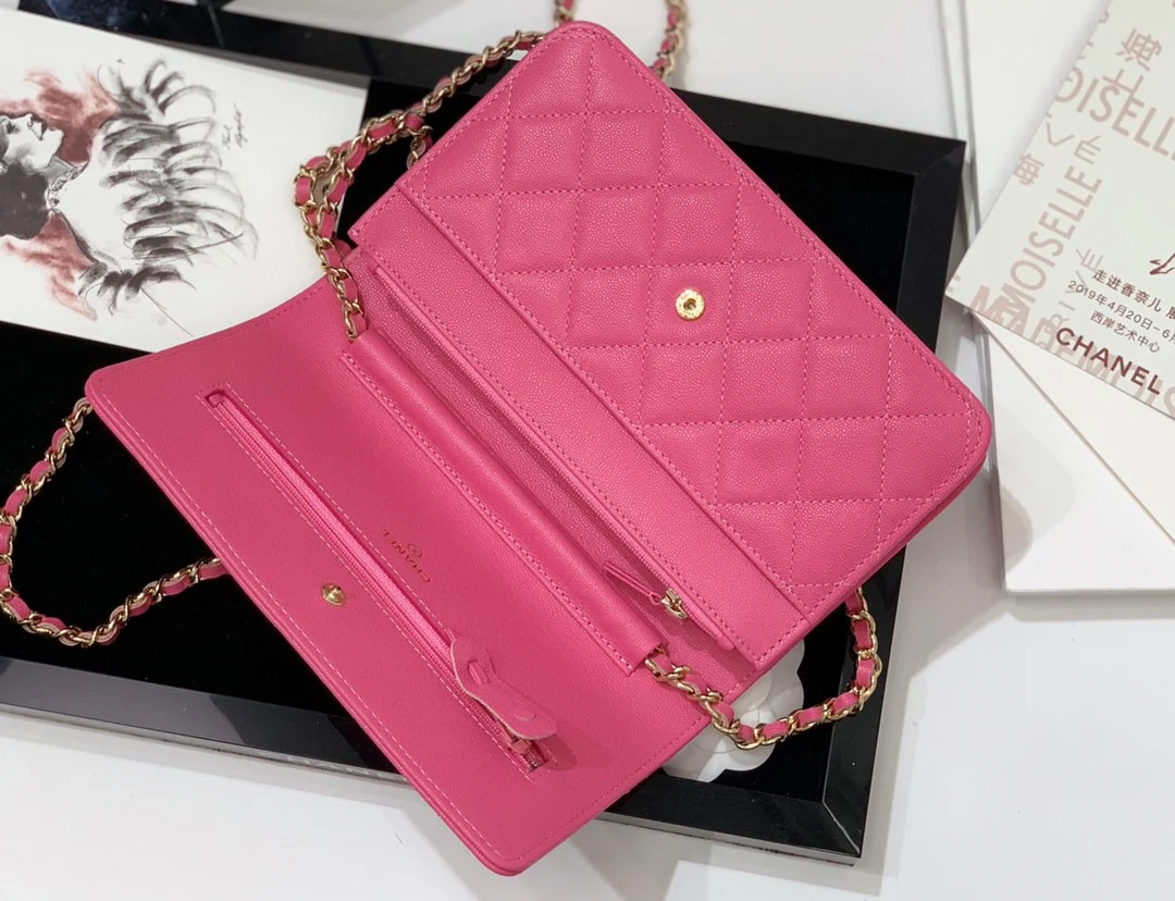 Пряжка Chanel WOC с узором ?Кунжут? из светлого золота - 1 шт.