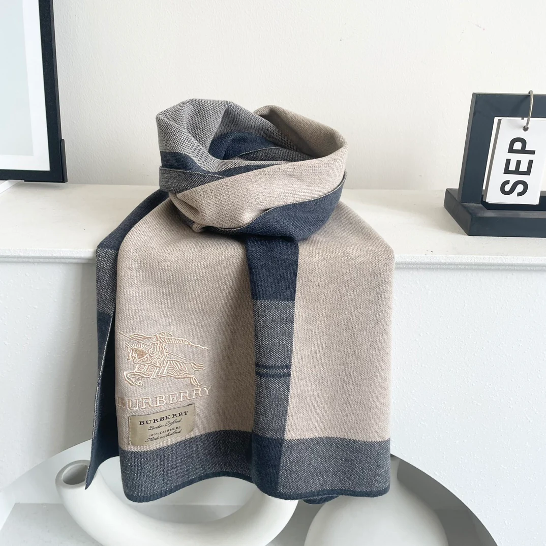 Классический клетчатый шарф Burberry 2024 - 2 шт.