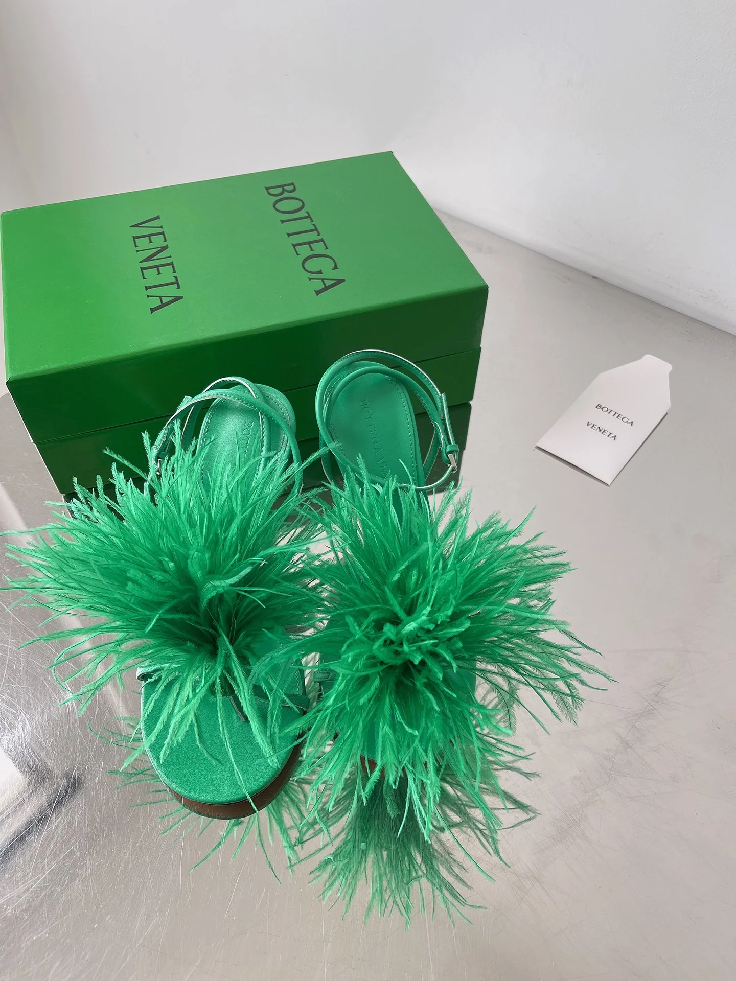 BV - Пушистые босоножки на высоком каблуке-шпильке - Зеленые